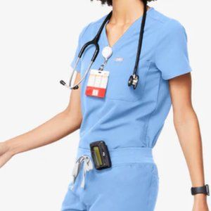 Figs Ceil Blue Scrub Set